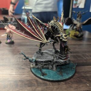 A spooky bone-and-flesh colored Terrorgheist miniature.